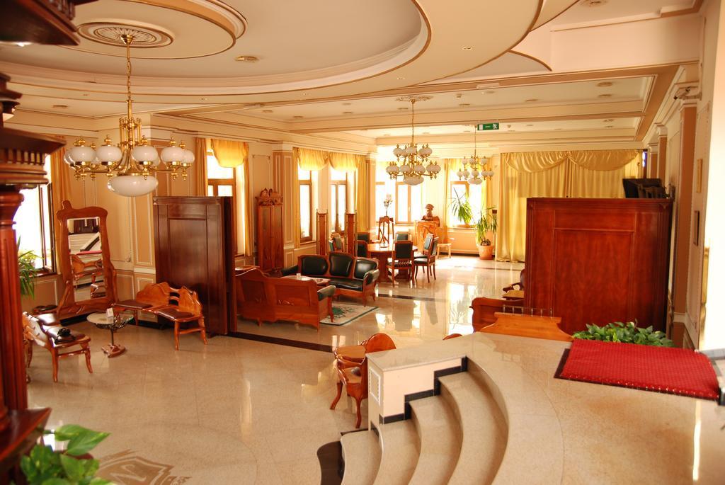 Hotel Villa Majur سوبوتيتْسا المظهر الخارجي الصورة